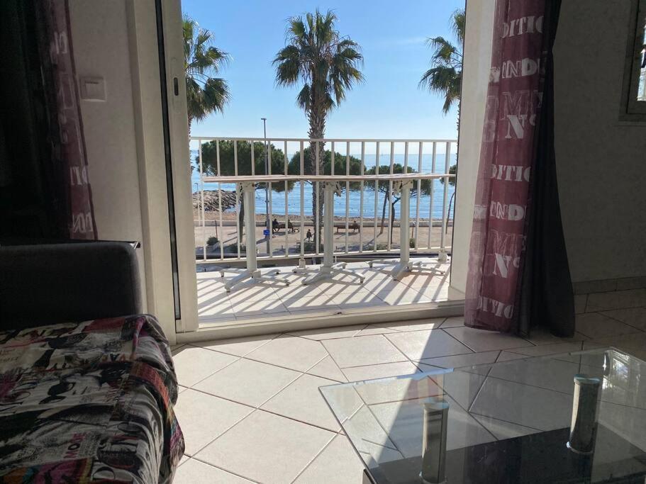 T3 Sur La Plage Vue Feerique Mer,Wifi, Parking Inclus , Clim La Ciotat Zewnętrze zdjęcie