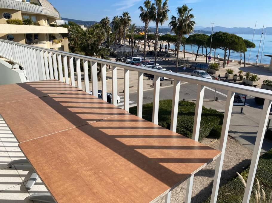 T3 Sur La Plage Vue Feerique Mer,Wifi, Parking Inclus , Clim La Ciotat Zewnętrze zdjęcie