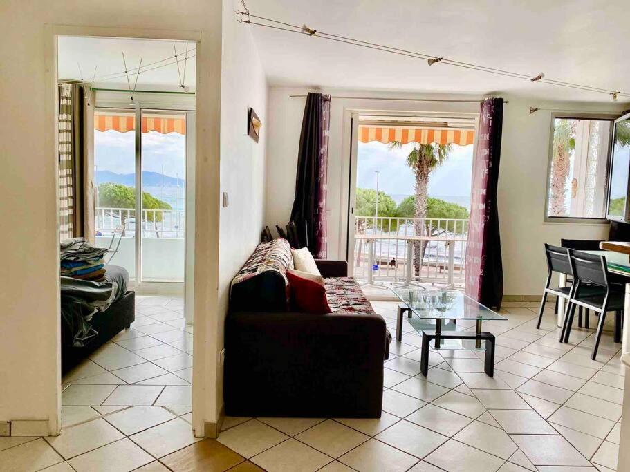T3 Sur La Plage Vue Feerique Mer,Wifi, Parking Inclus , Clim La Ciotat Zewnętrze zdjęcie