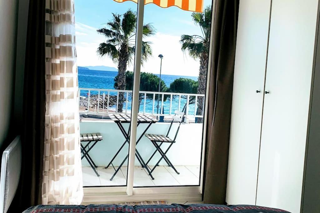 T3 Sur La Plage Vue Feerique Mer,Wifi, Parking Inclus , Clim La Ciotat Zewnętrze zdjęcie