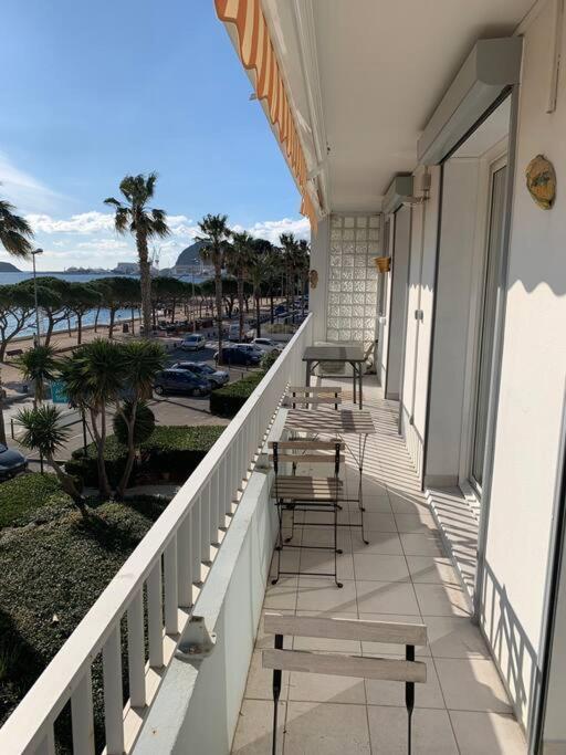 T3 Sur La Plage Vue Feerique Mer,Wifi, Parking Inclus , Clim La Ciotat Zewnętrze zdjęcie